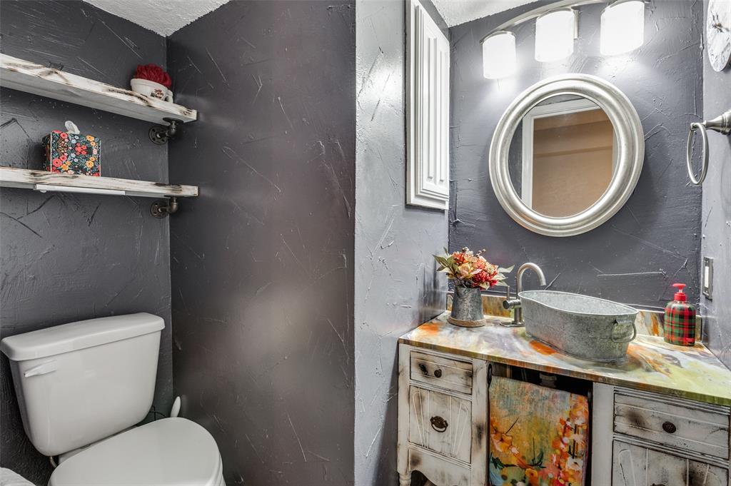 Preston Oaks Crossing Condos 01 & 02 - Residential