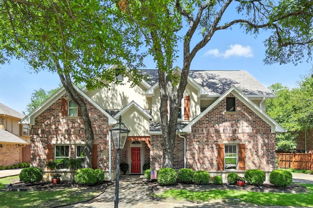 1032 Sunswept Terrace