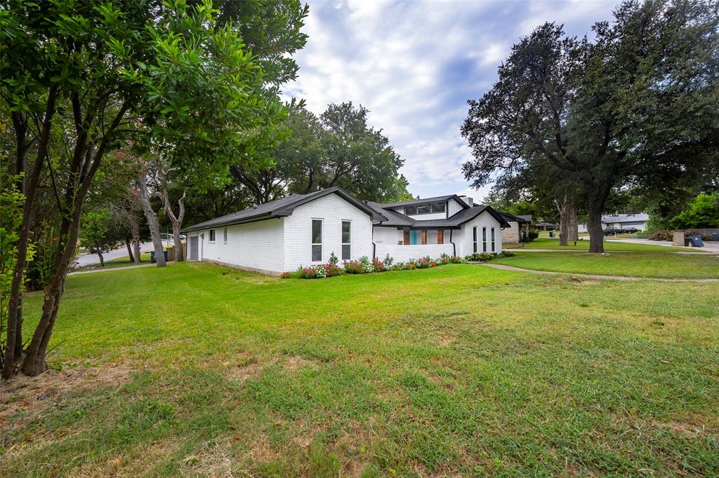 300 Brookwood Drive
