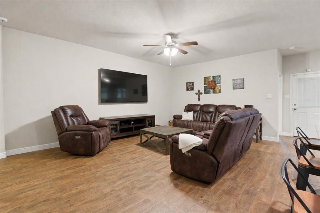 1406 Pleasanton Road