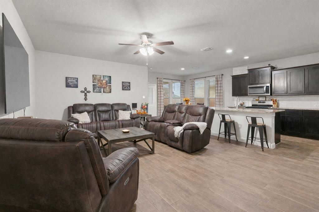 1406 Pleasanton Road