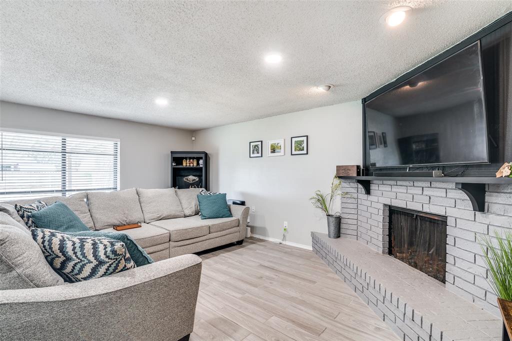 Colony 8 - Residential