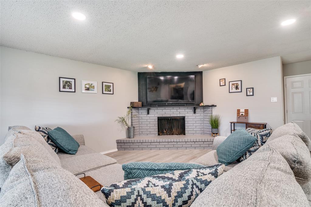 Colony 8 - Residential