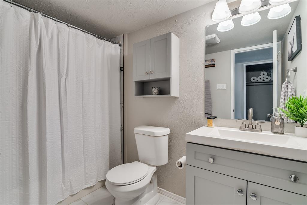 Colony 8 - Residential