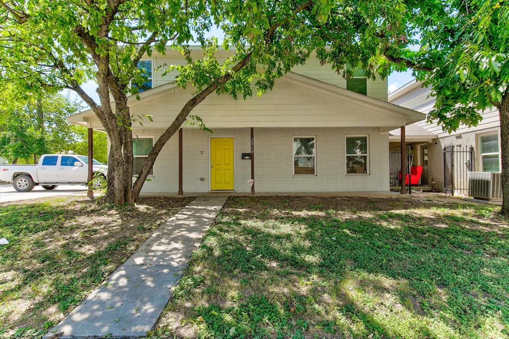 2313 W Devitt Street