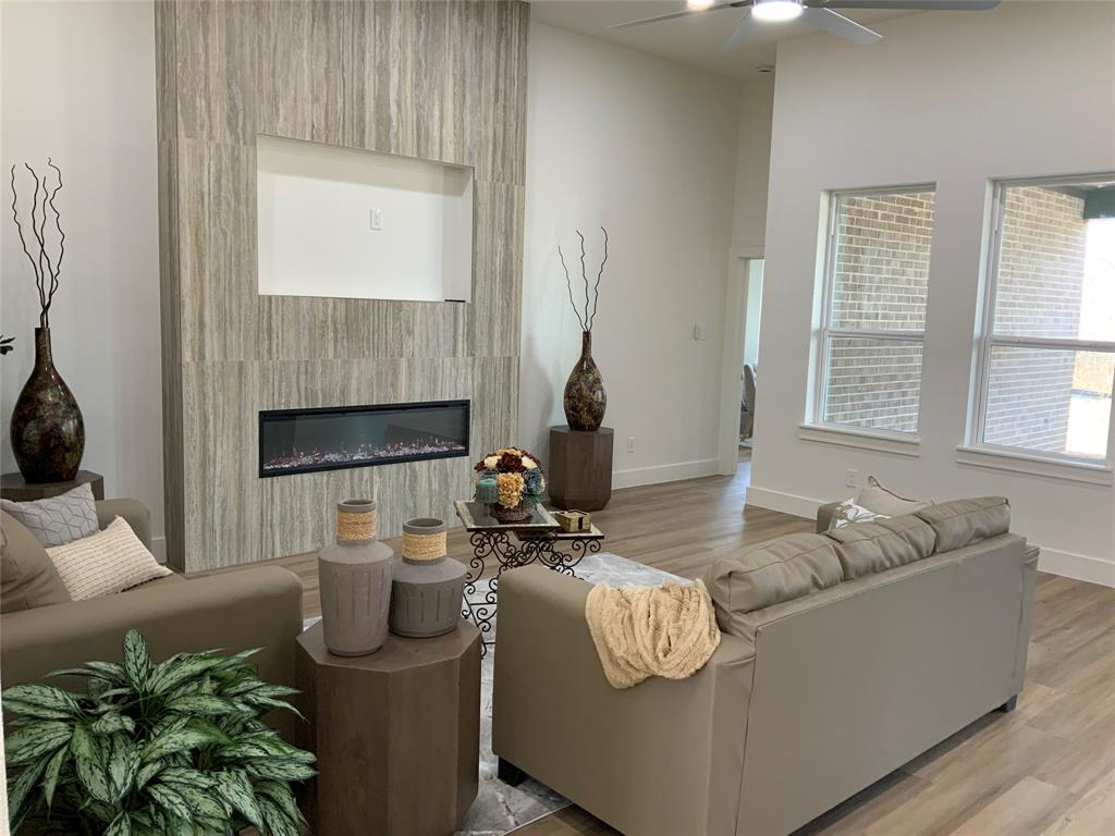 Wooded Crk - Residential