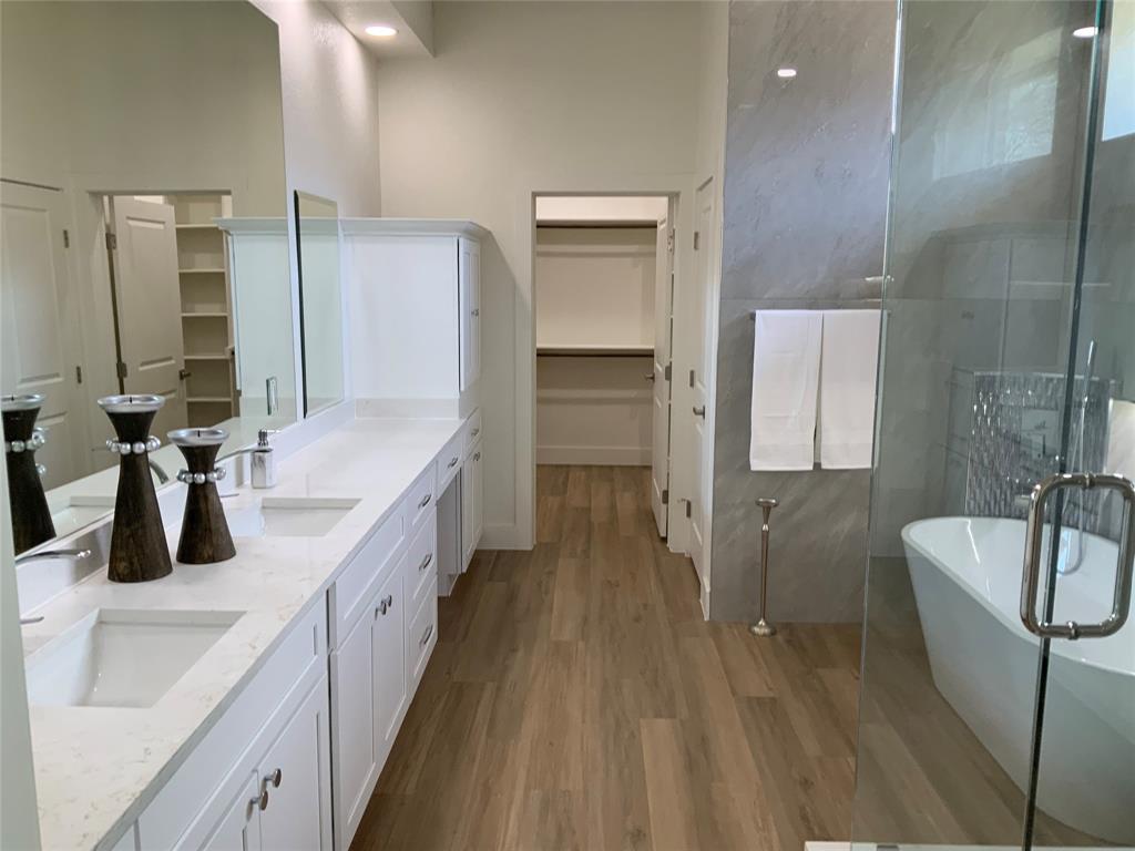 Wooded Crk - Residential