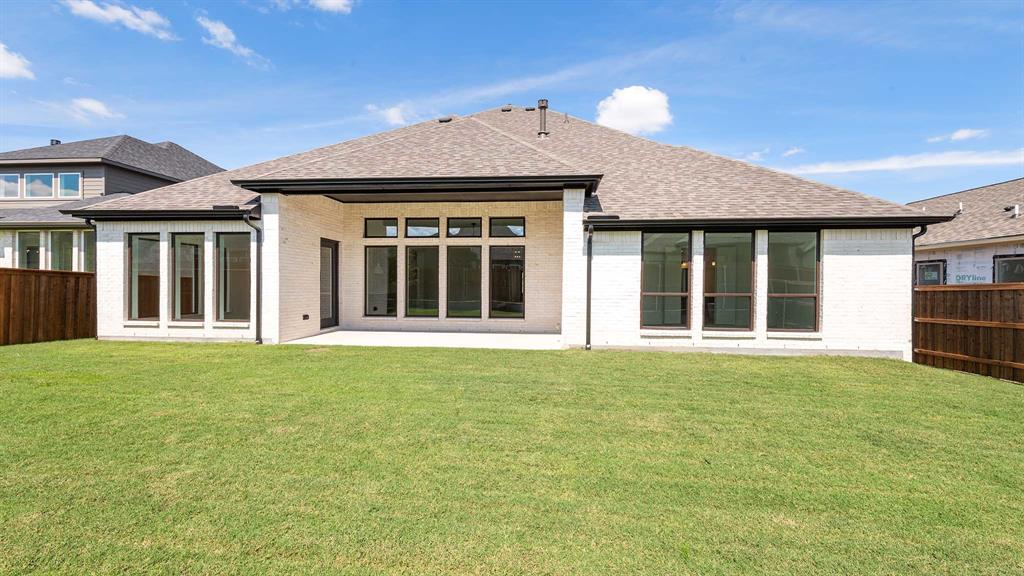 Trinity Falls - Residential