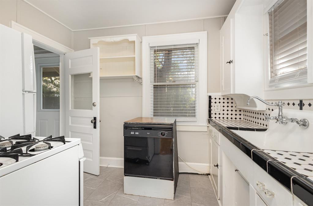 Vickery Place Add - Residential Lease