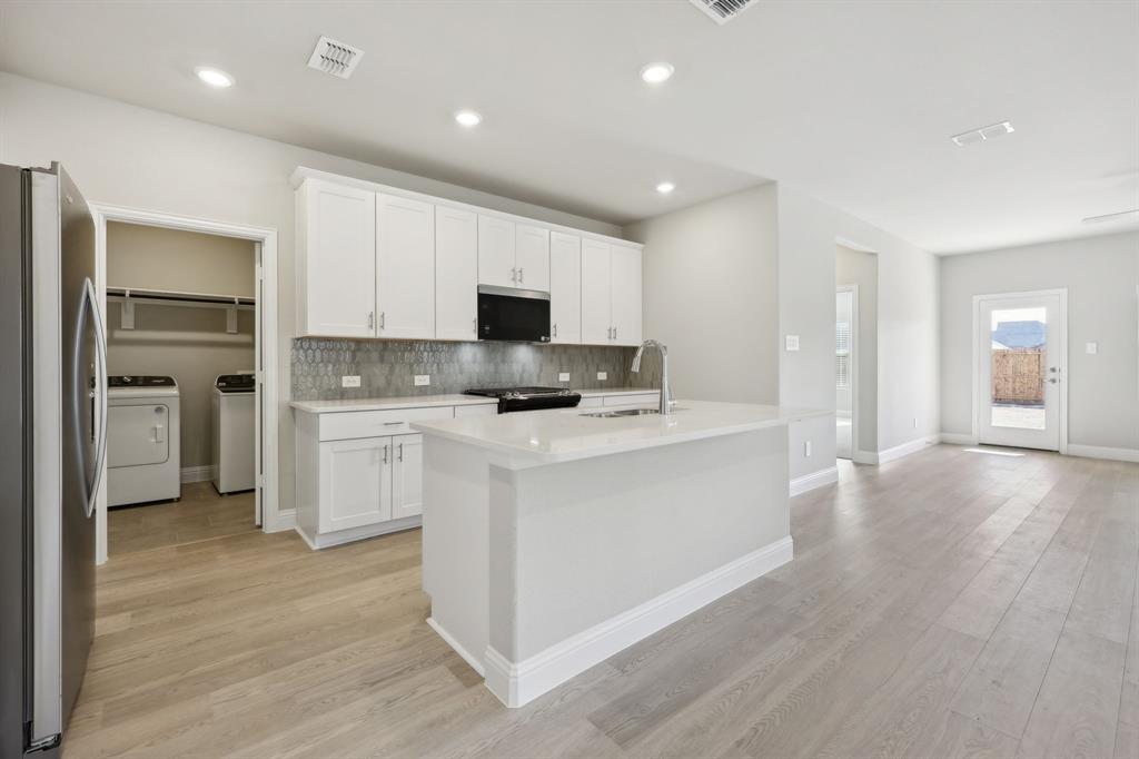 605 Willet Drive
