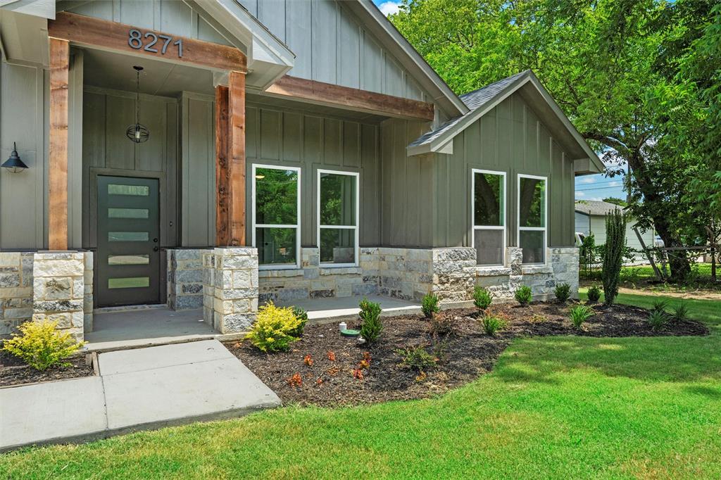 8271 Fairport Road