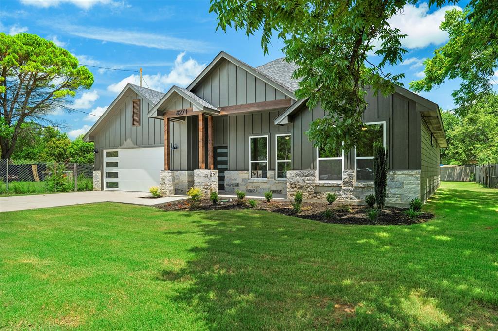 8271 Fairport Road