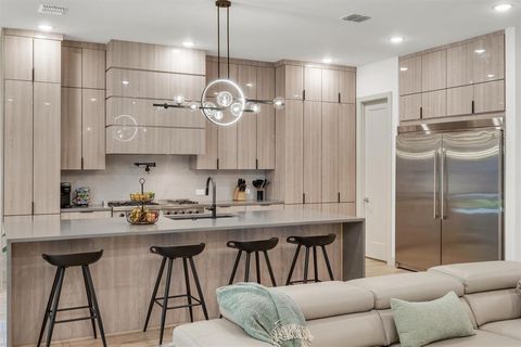 Tiny photo for 7519 Robin Road, Dallas, TX 75209 (MLS # 21163707)