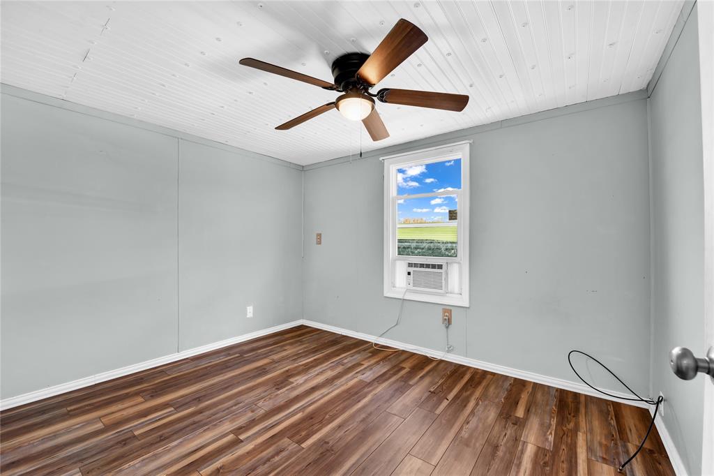 Horseshoe Bend - Commercial Sale