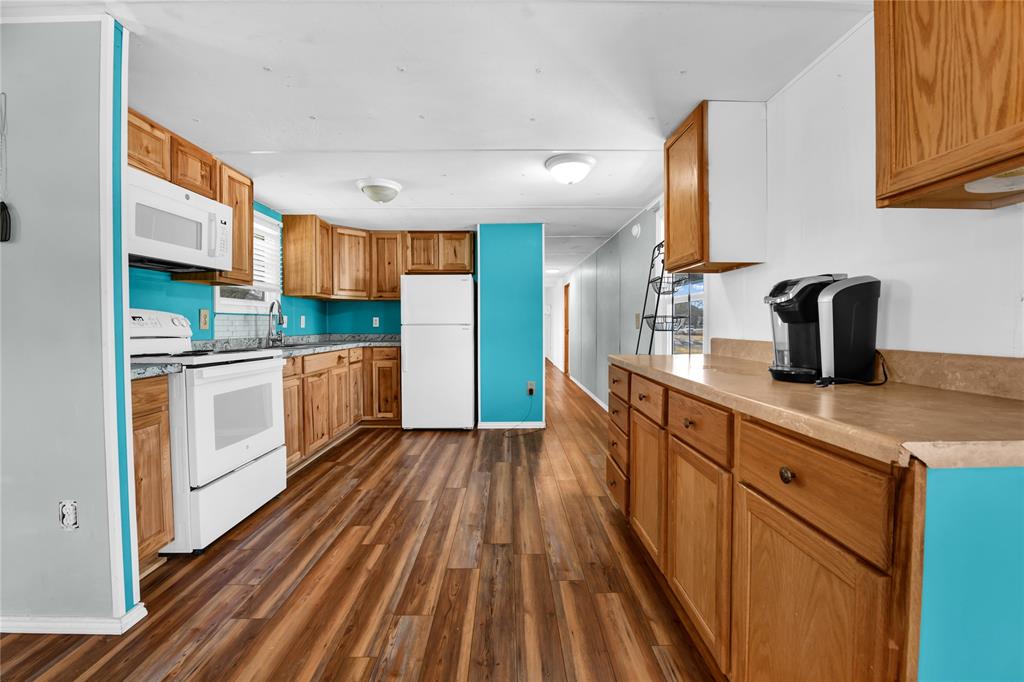 Horseshoe Bend - Commercial Sale