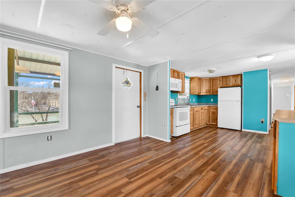 Horseshoe Bend - Commercial Sale