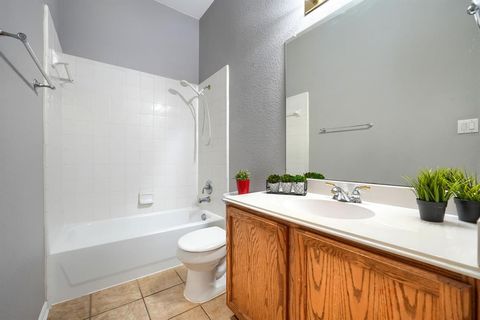 Tiny photo for 2830 Wild Oak Lane, Rockwall, TX 75032 (MLS # 21081231)