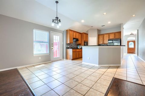 Tiny photo for 2830 Wild Oak Lane, Rockwall, TX 75032 (MLS # 21081231)