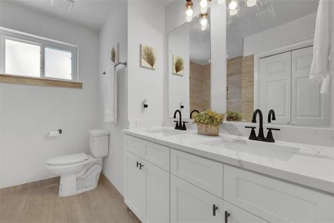 Tiny photo for 1110 Coronet Street, Irving, TX 75062 (MLS # 21200824)