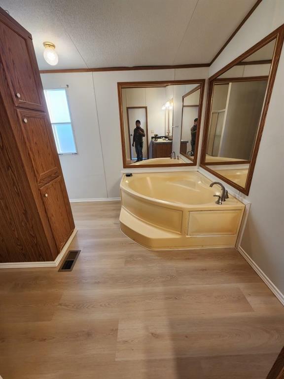 Uriah Blue Tr 3 - Residential Lease