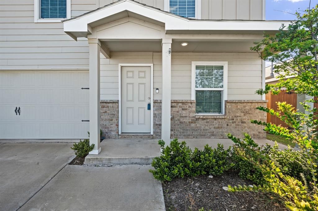 Photo of 2923 Cascade Lane, Forney, TX 75126 (MLS # 21233861)