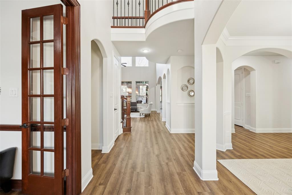 2743 Chatswood Drive