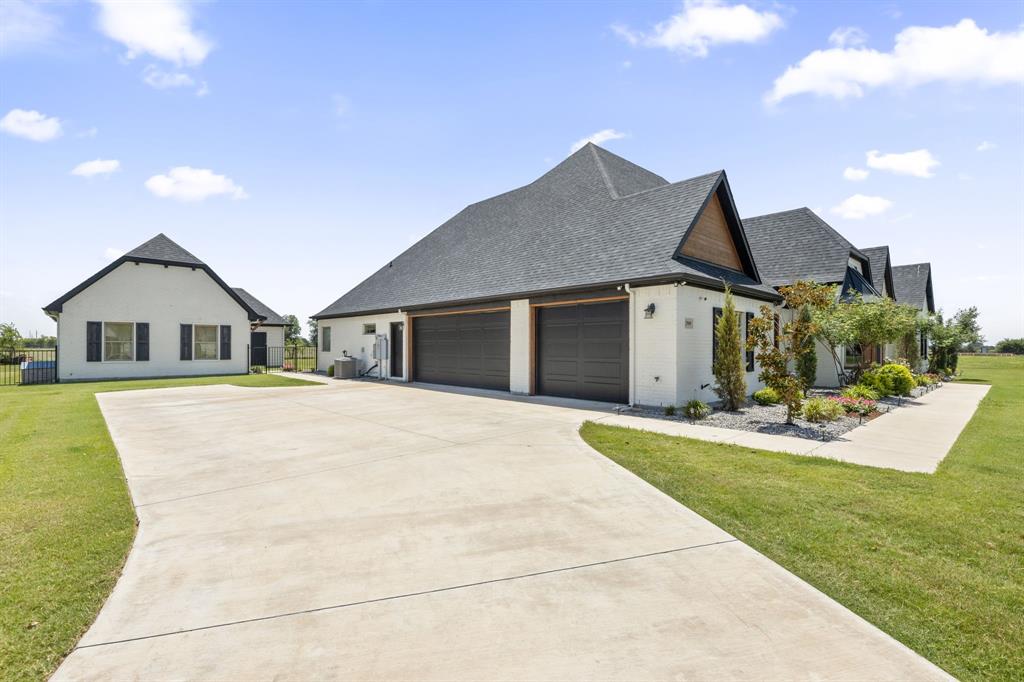 2909 Deer Run Trail