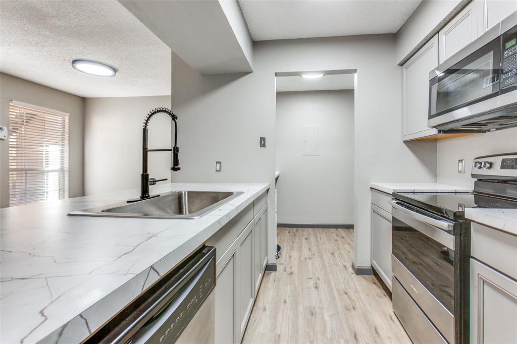 creekbend condominiums - Residential