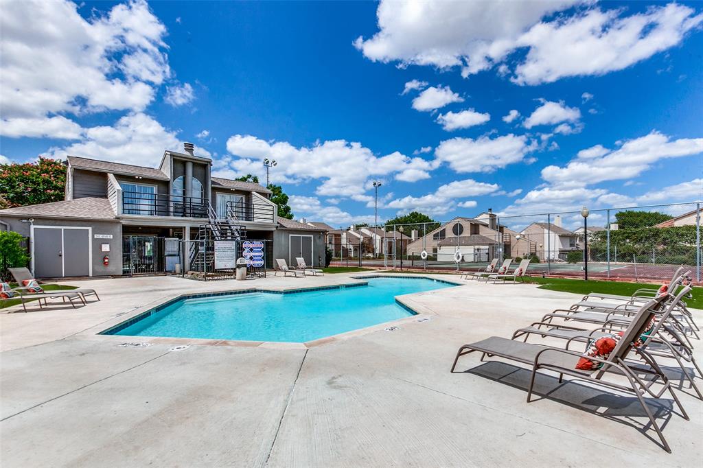 creekbend condominiums - Residential