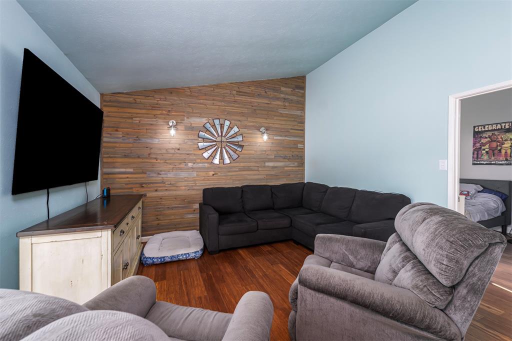 Westchester-Flower Mound 1 - Residential