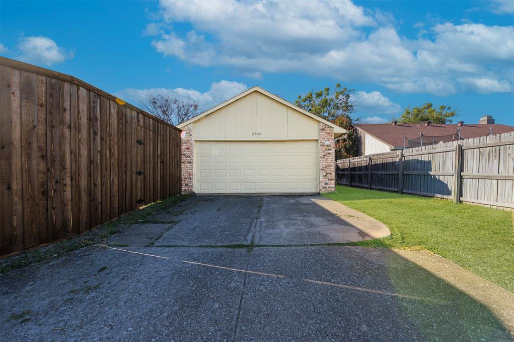 Westchester-Flower Mound 1 - Residential