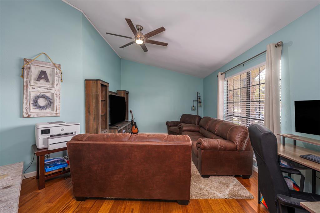 Westchester-Flower Mound 1 - Residential