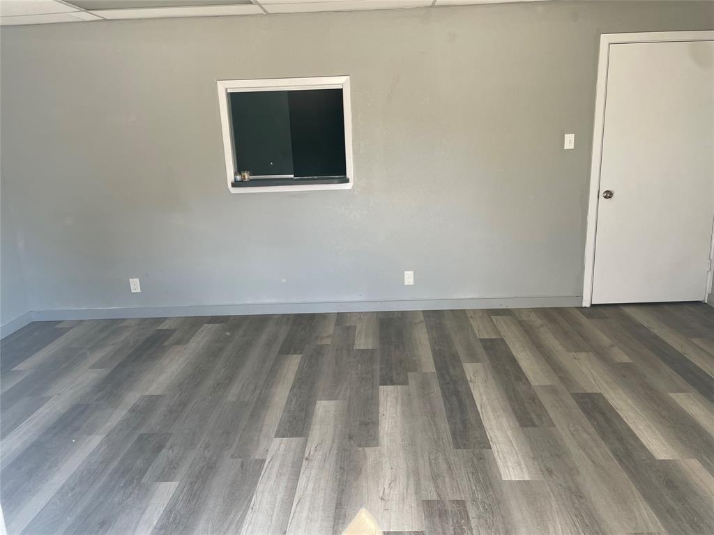 Cochran - Commercial Sale