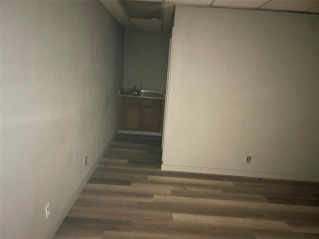 Cochran - Commercial Sale