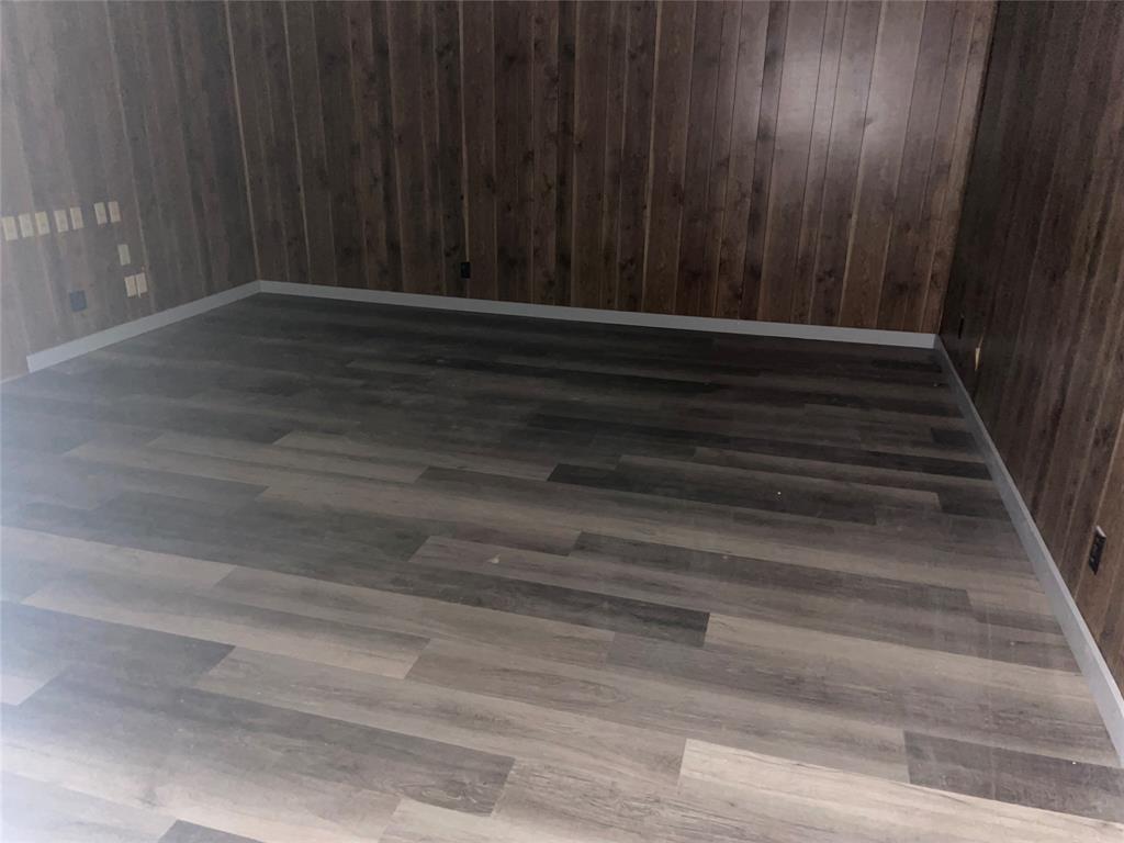 Cochran - Commercial Sale