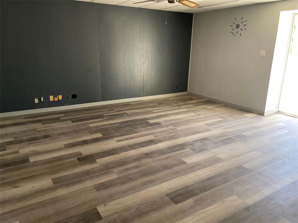 Cochran - Commercial Sale