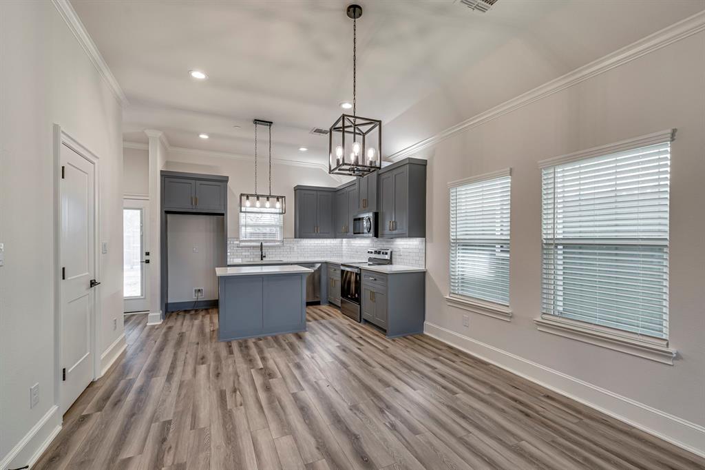 Cottages on Cantrell - Residential