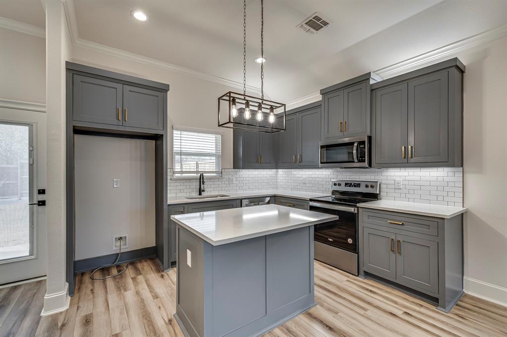 Cottages on Cantrell - Residential