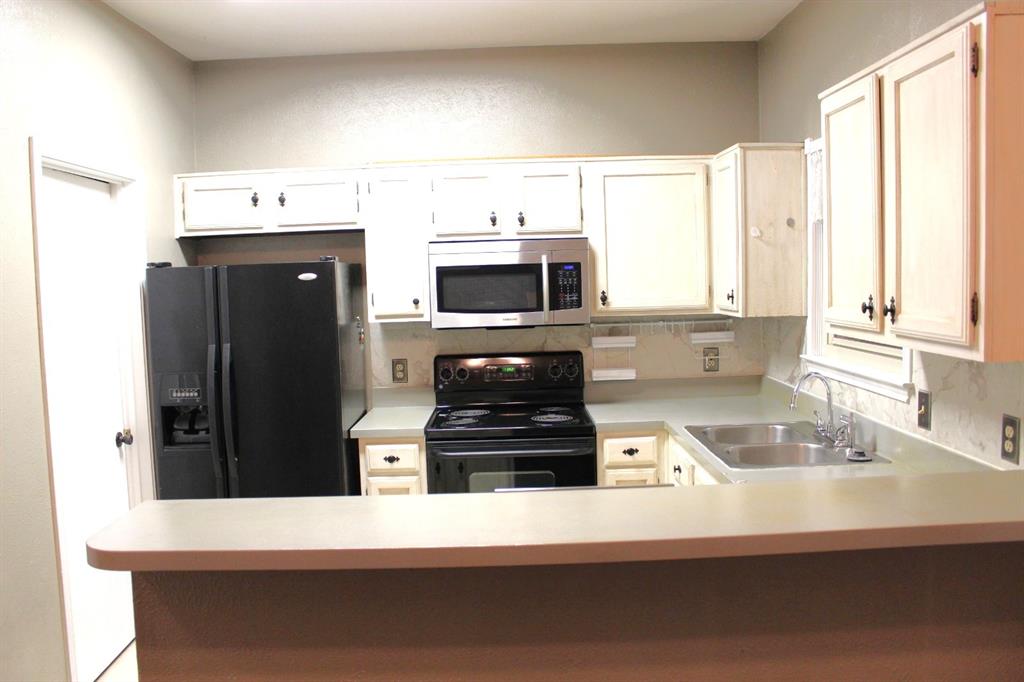 Deerchase Condo Ph 01 & 02 - Residential