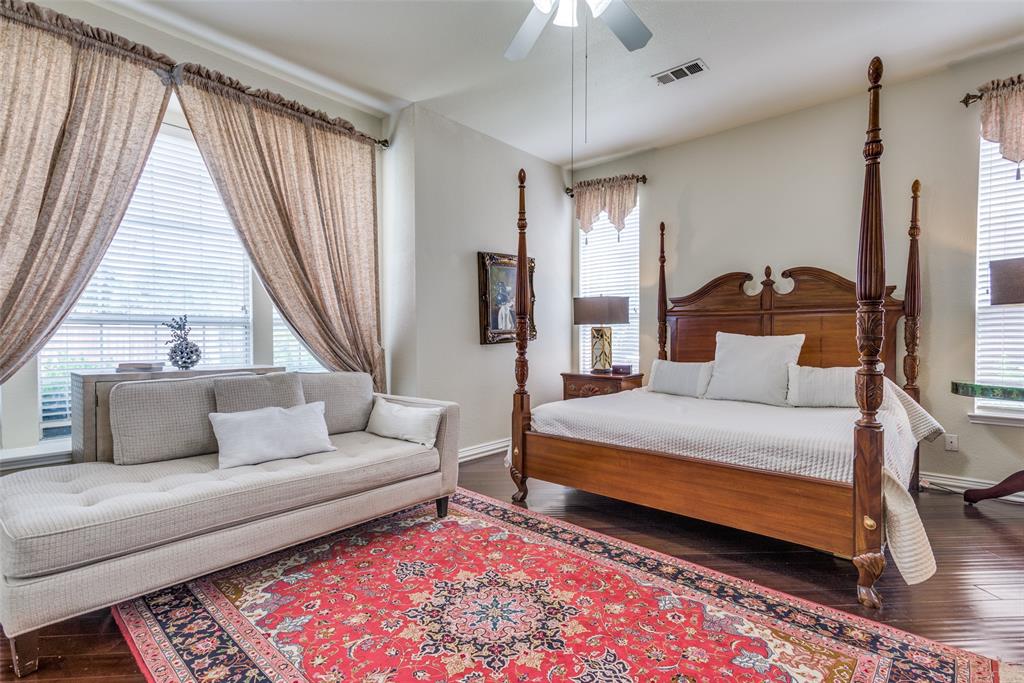 Legend Crest Viii - Residential