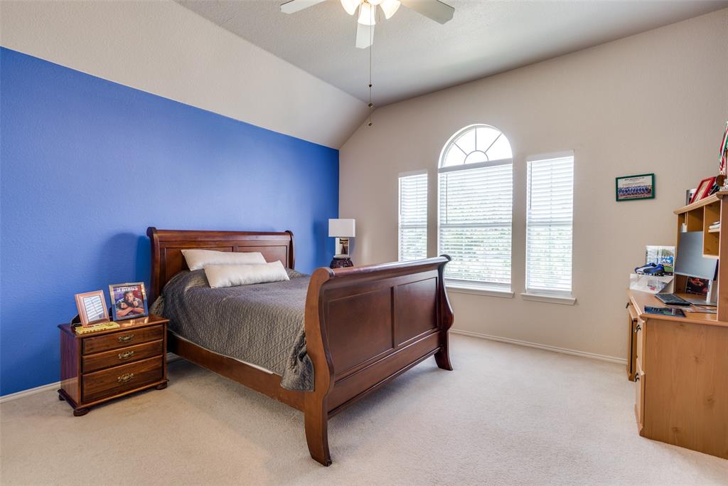 Legend Crest Viii - Residential