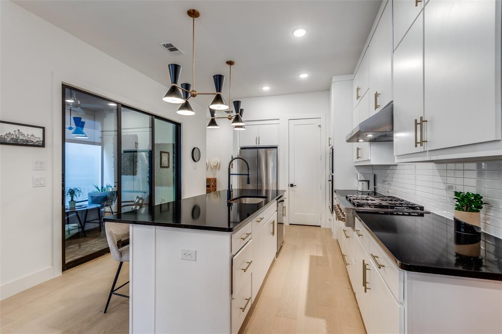 Danielle At Craig Ranch, The - Residential