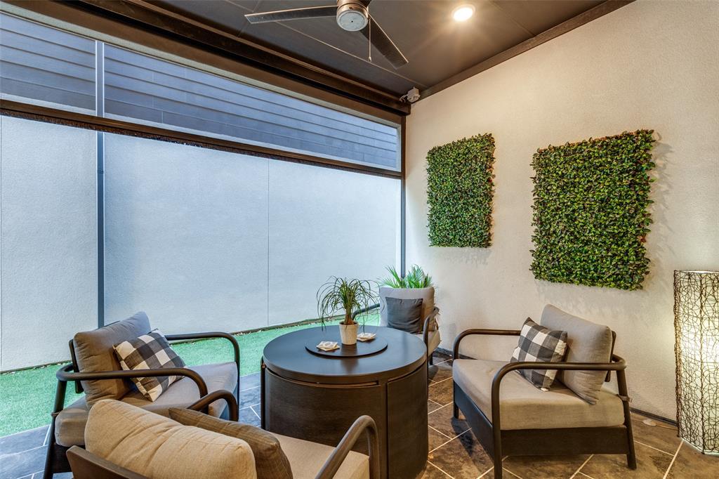 Danielle At Craig Ranch, The - Residential