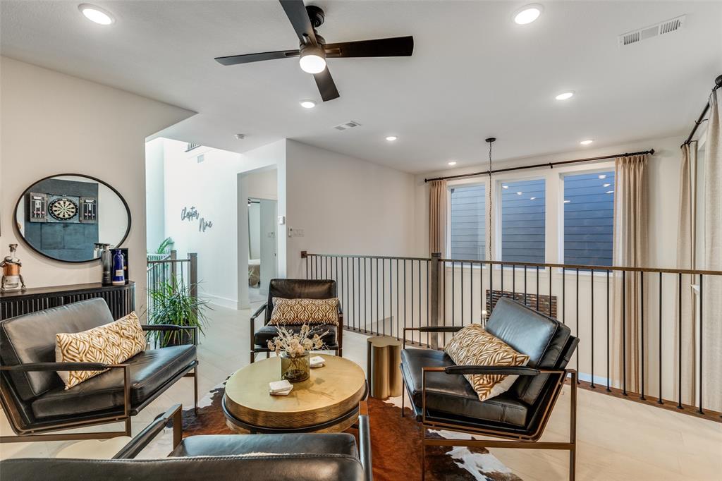 Danielle At Craig Ranch, The - Residential