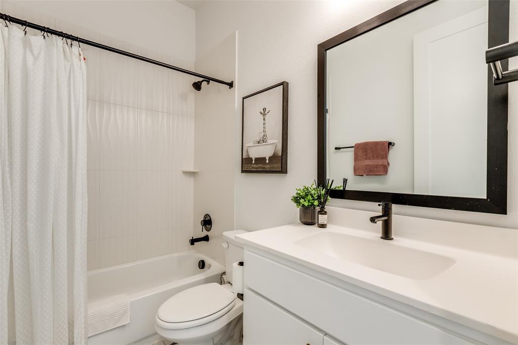 Danielle At Craig Ranch, The - Residential