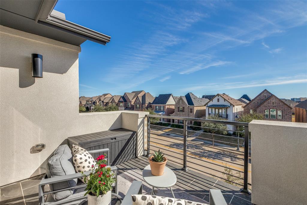 Danielle At Craig Ranch, The - Residential