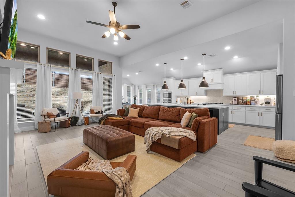 Reunion - Residential