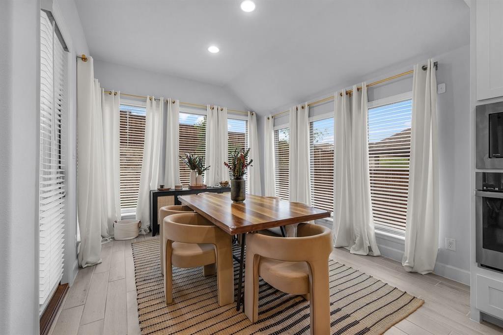 Reunion - Residential