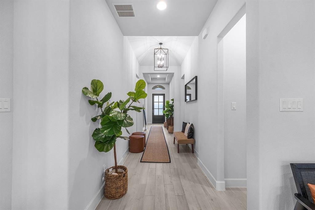 Reunion - Residential