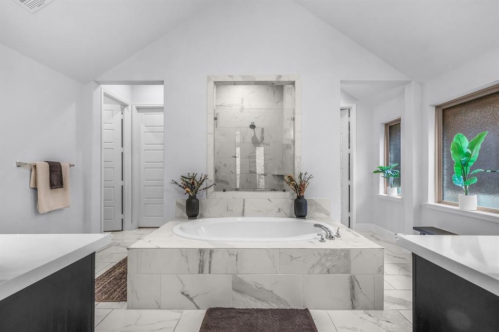 Reunion - Residential